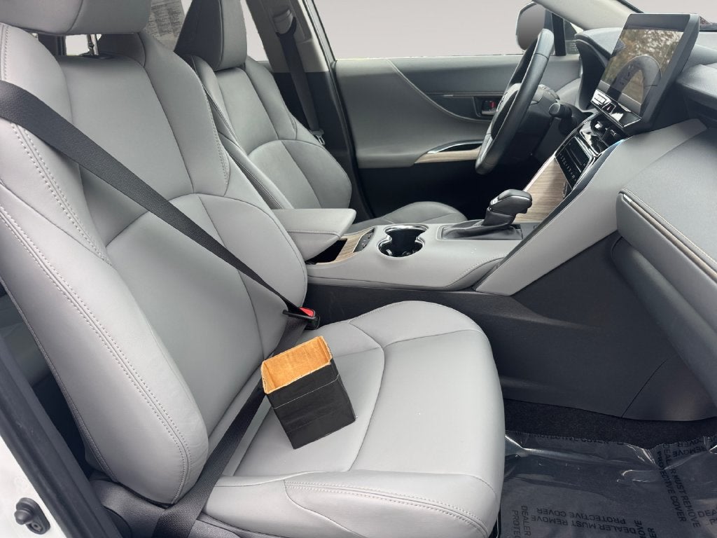 2023 Toyota Venza XLE