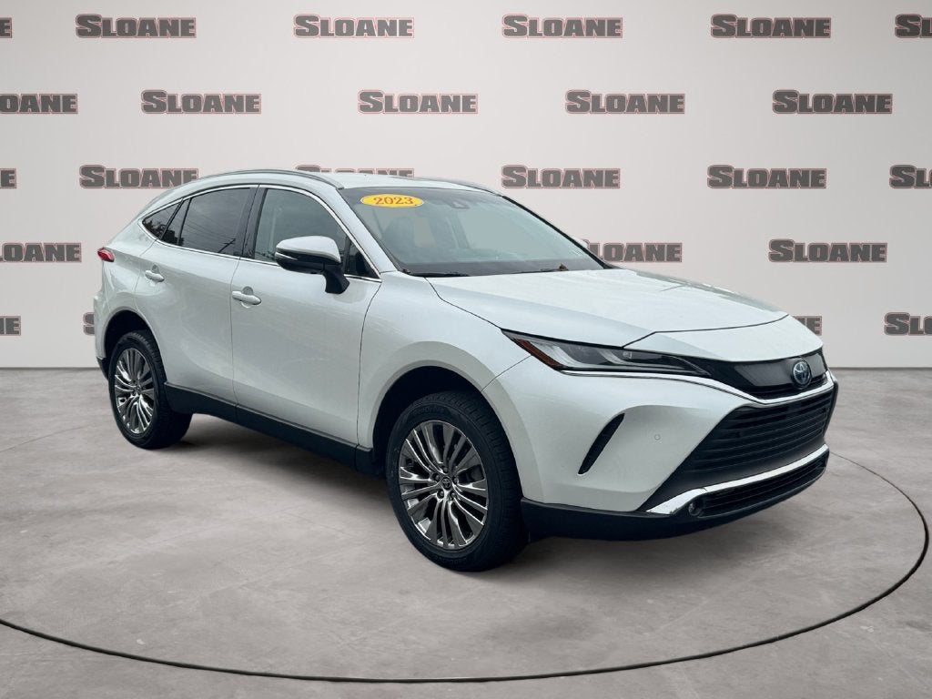 2023 Toyota Venza XLE