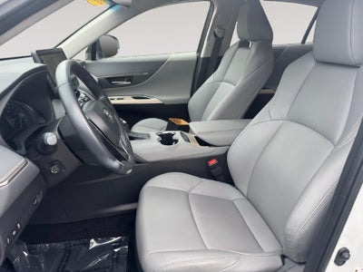 2023 Toyota Venza XLE