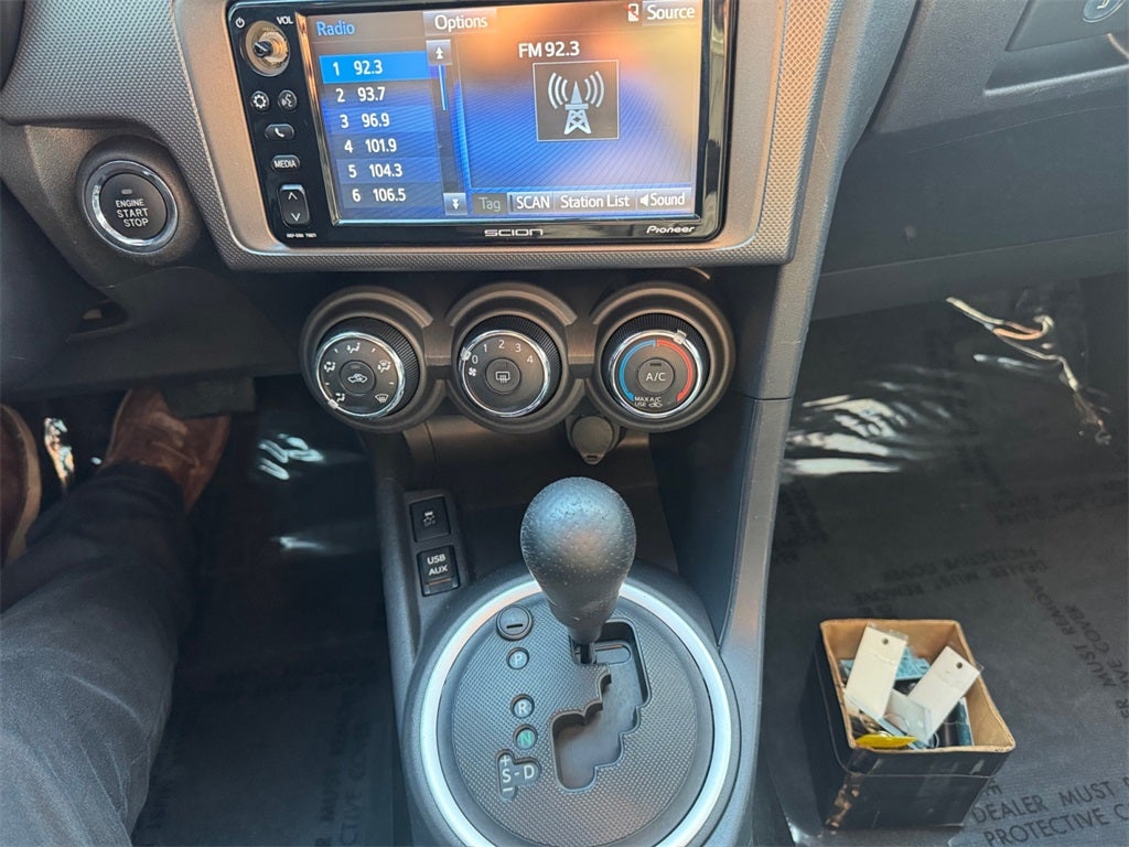 2016 Scion SCION tC Base