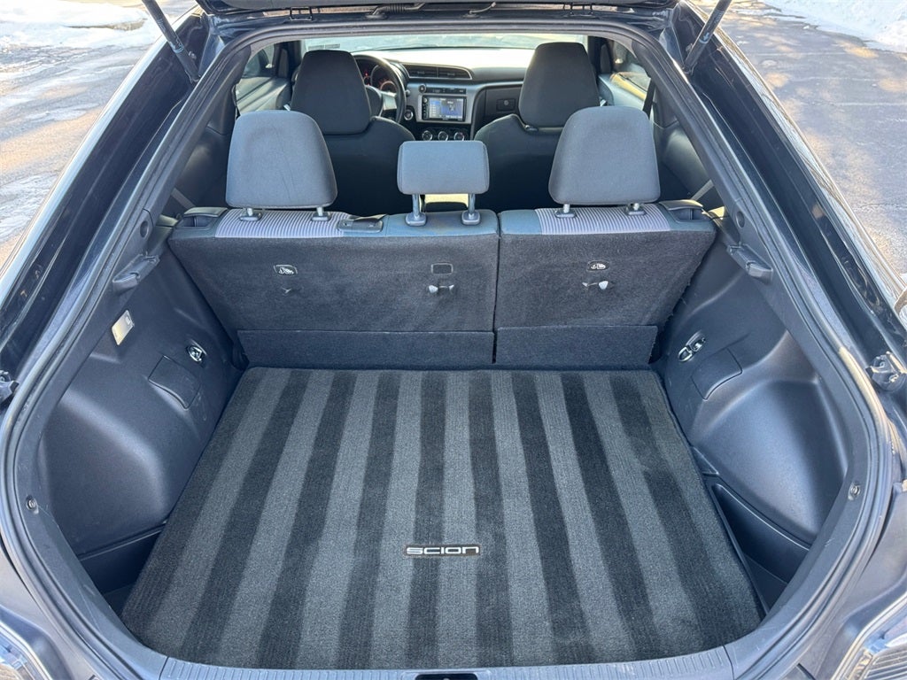 2016 Scion SCION tC Base