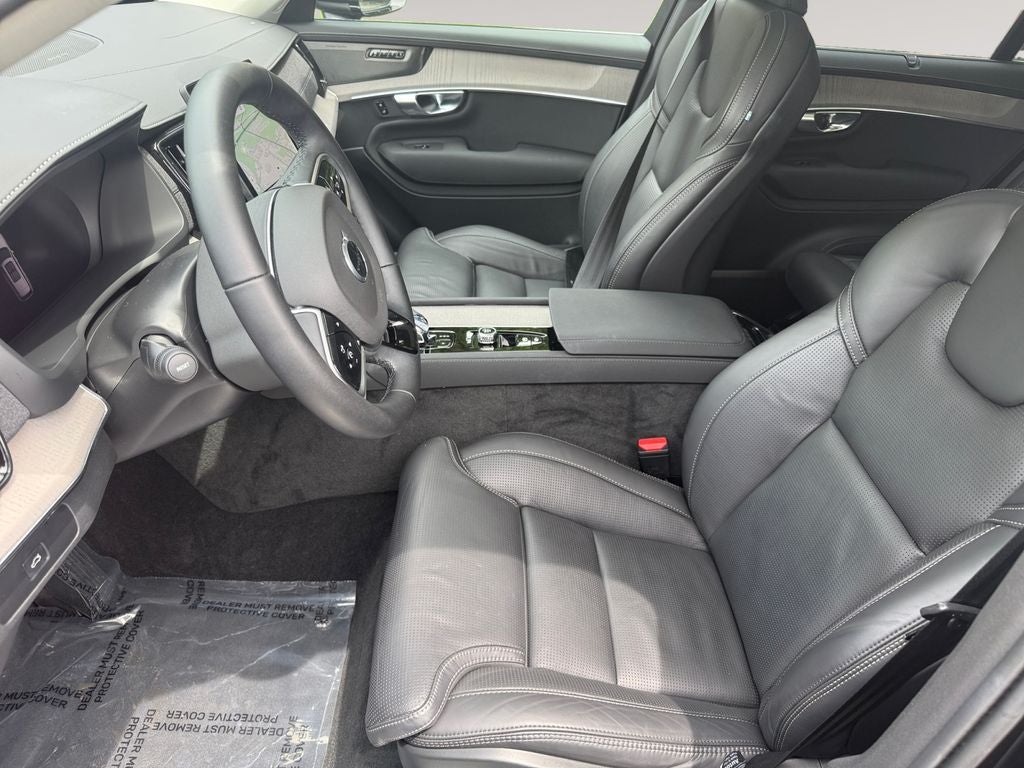 2025 Volvo XC90 B6 Ultra 2025.5