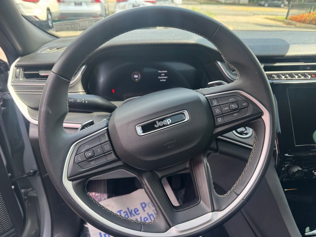 2024 Jeep Grand Cherokee L Laredo