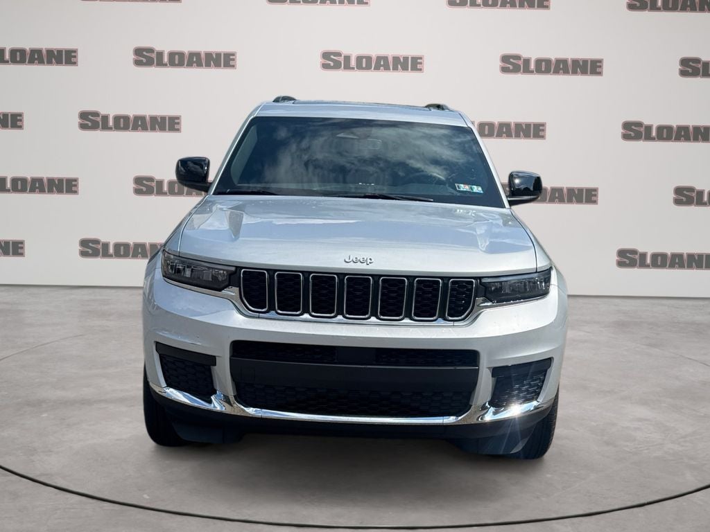 2024 Jeep Grand Cherokee L Laredo