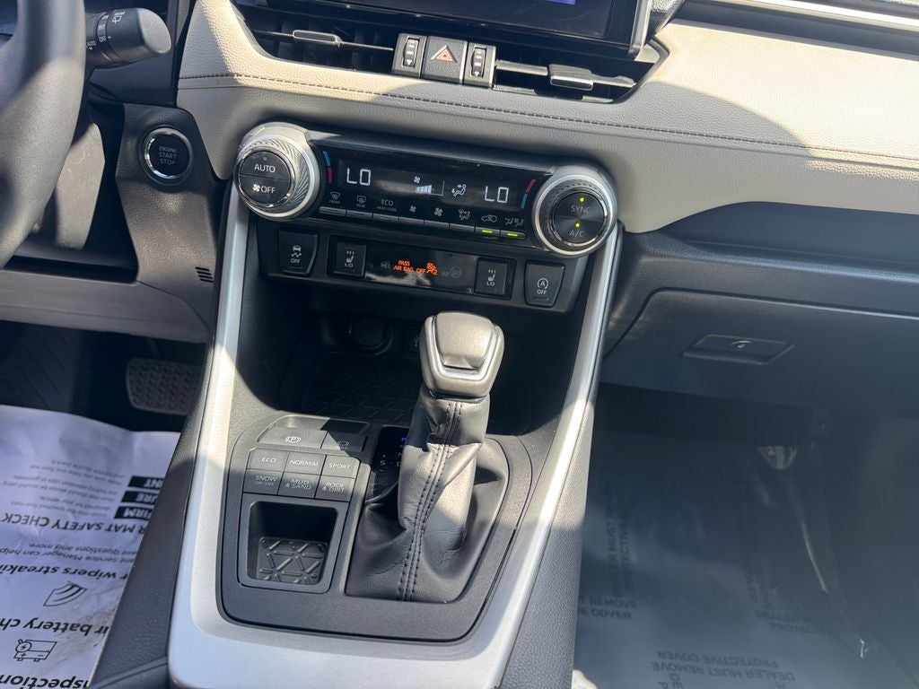 2025 Toyota RAV4 XLE Premium