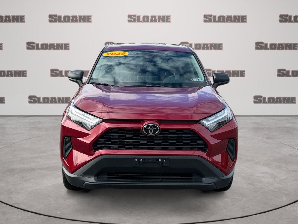 2025 Toyota RAV4 LE