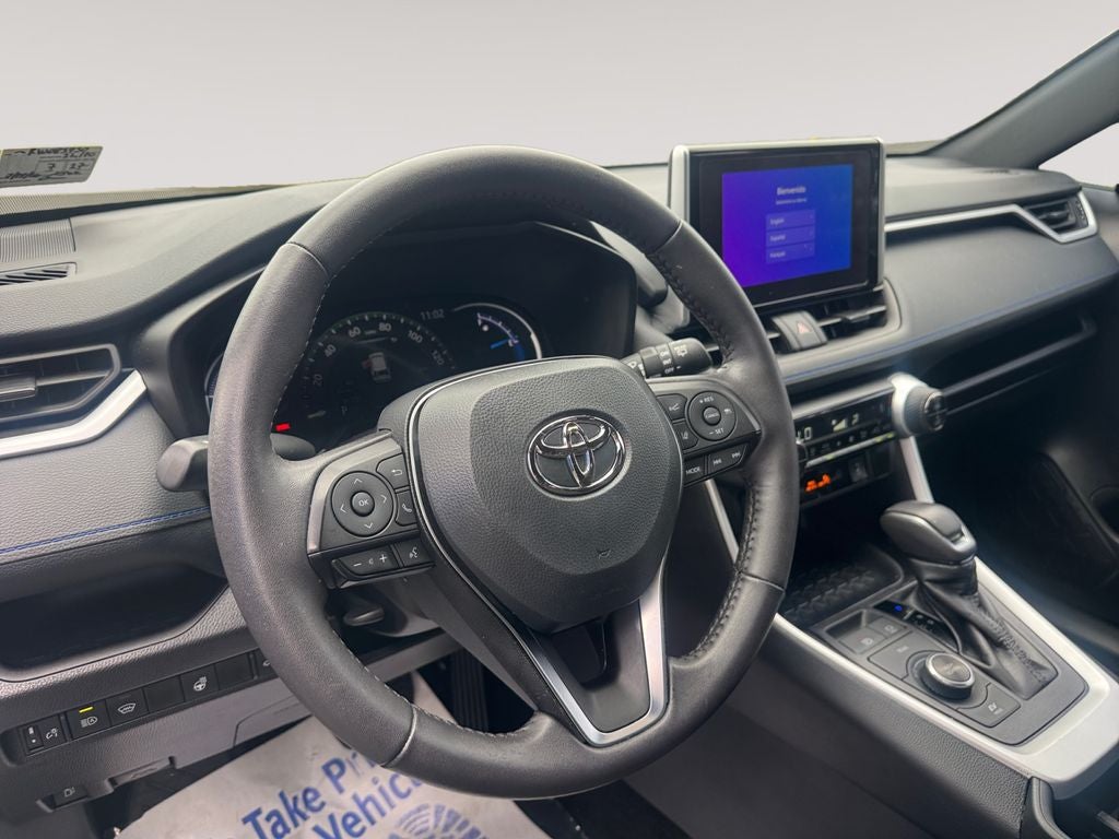 2024 Toyota RAV4 Hybrid SE