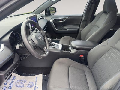 2024 Toyota RAV4 Hybrid SE