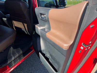 2016 Toyota Tacoma Limited V6