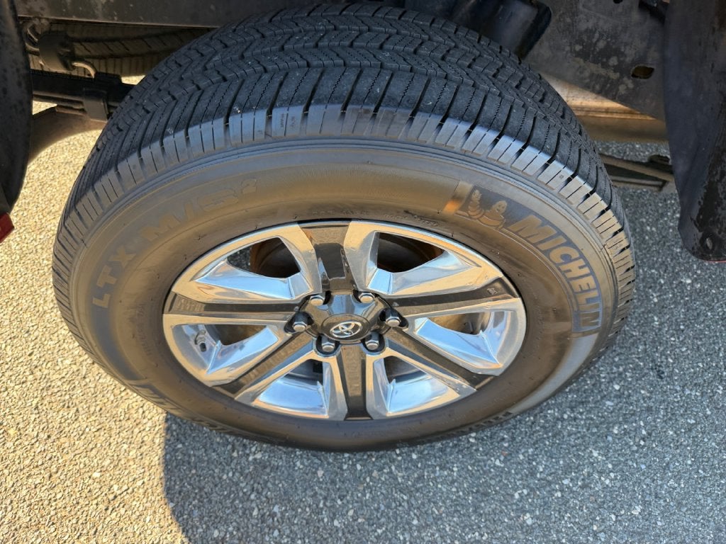 2016 Toyota Tacoma Limited V6