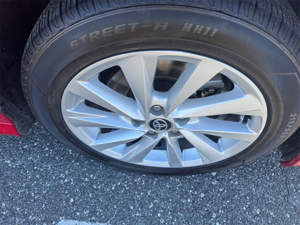 2024 Toyota Camry LE