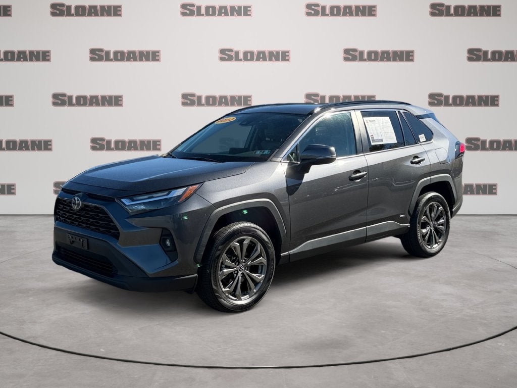 2022 Toyota RAV4 Hybrid XLE Premium