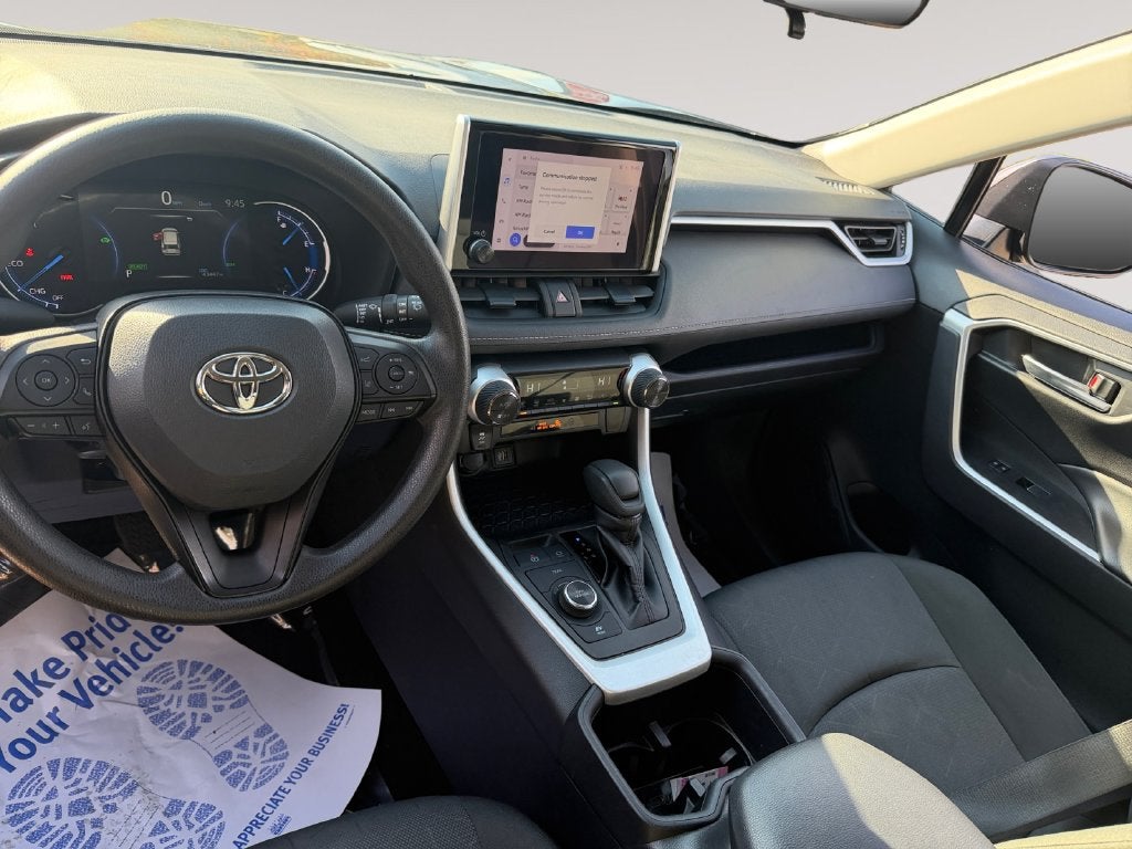 2025 Toyota RAV4 Hybrid XLE