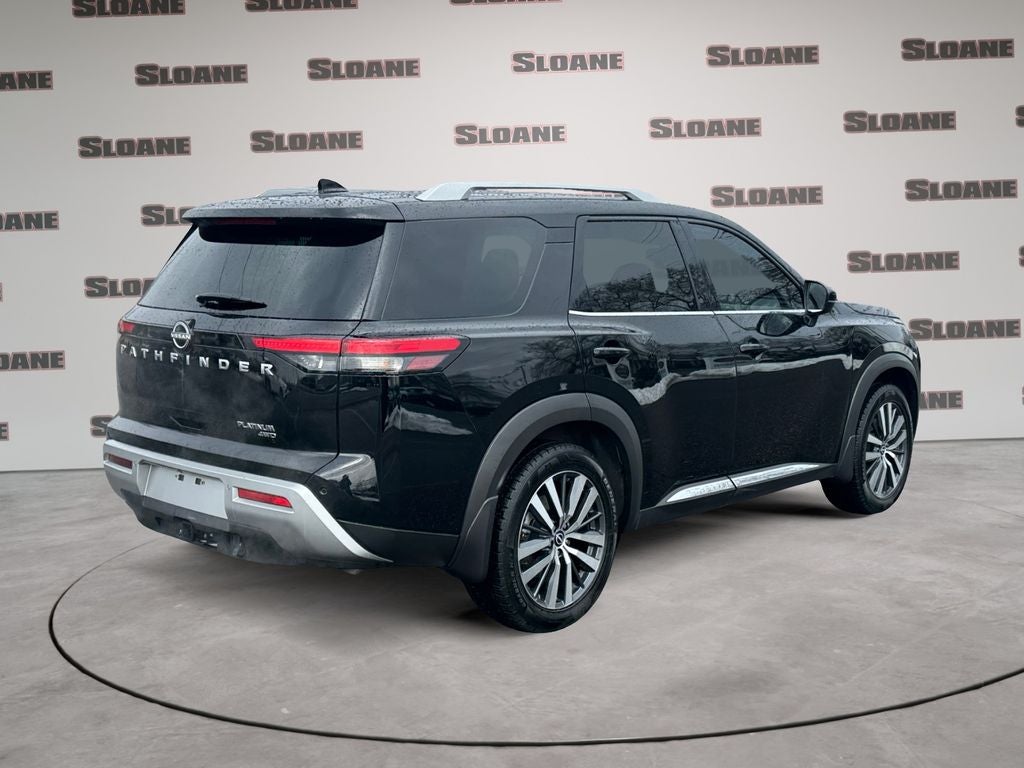 2022 Nissan Pathfinder Platinum
