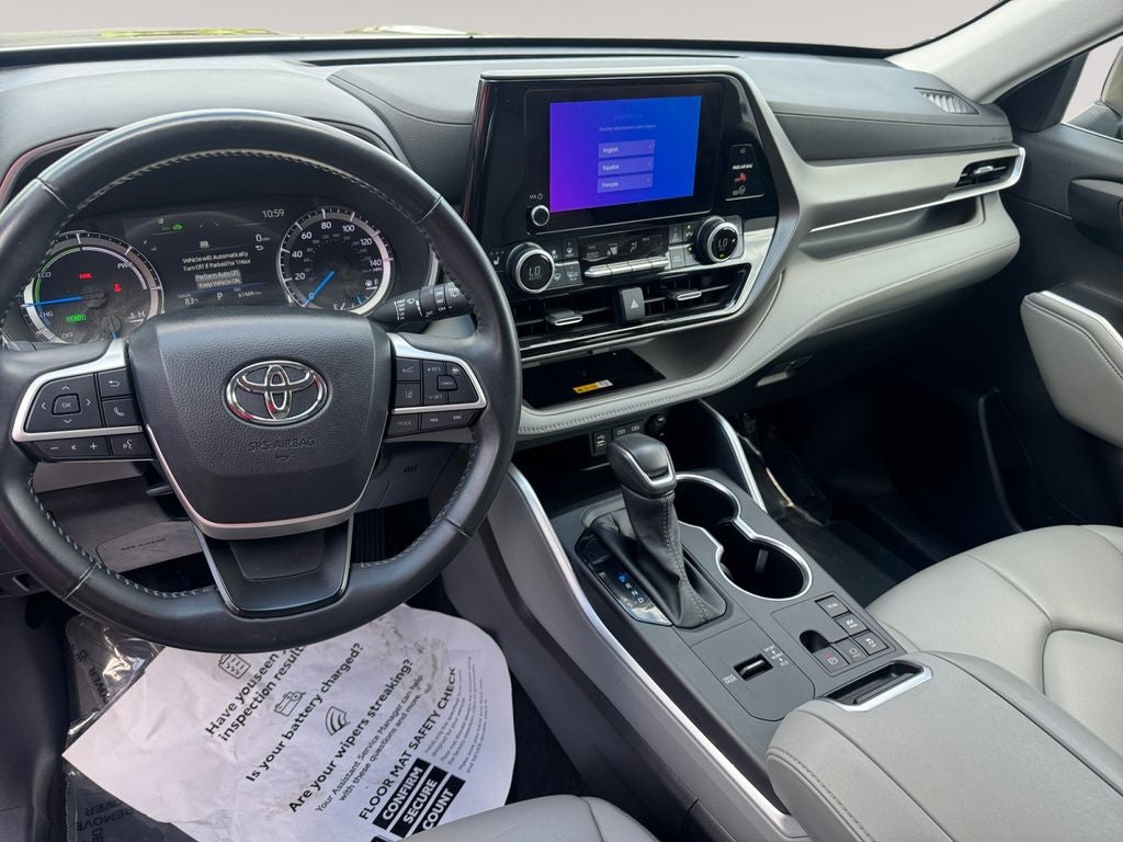 2024 Toyota Highlander Hybrid XLE