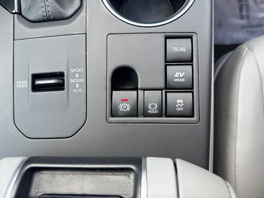 2024 Toyota Highlander Hybrid XLE
