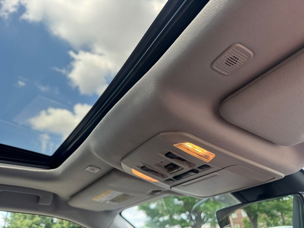 2024 Toyota Highlander Hybrid XLE