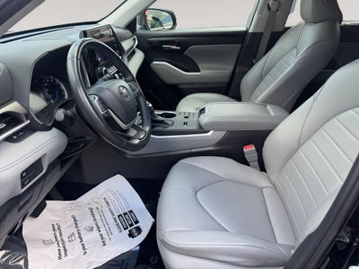 2024 Toyota Highlander Hybrid XLE