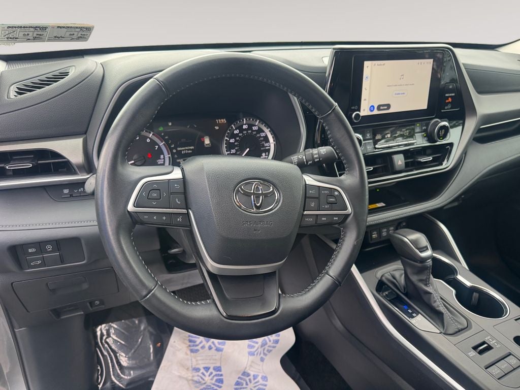2025 Toyota Highlander XLE