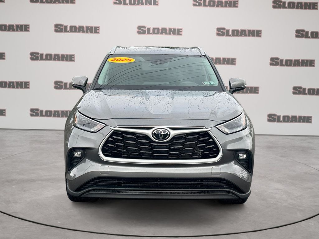 2025 Toyota Highlander XLE