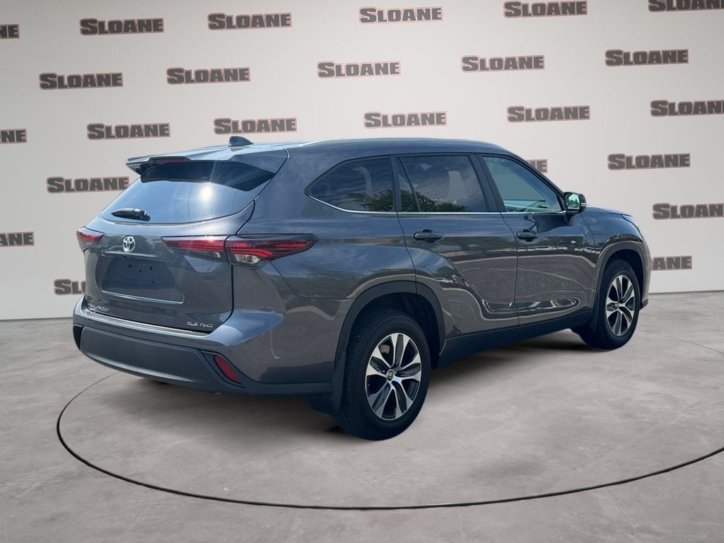 2024 Toyota Highlander XLE