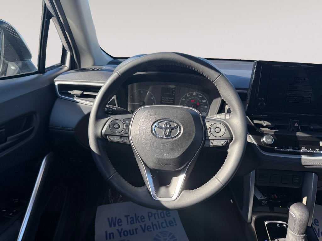 2024 Toyota Corolla Cross LE