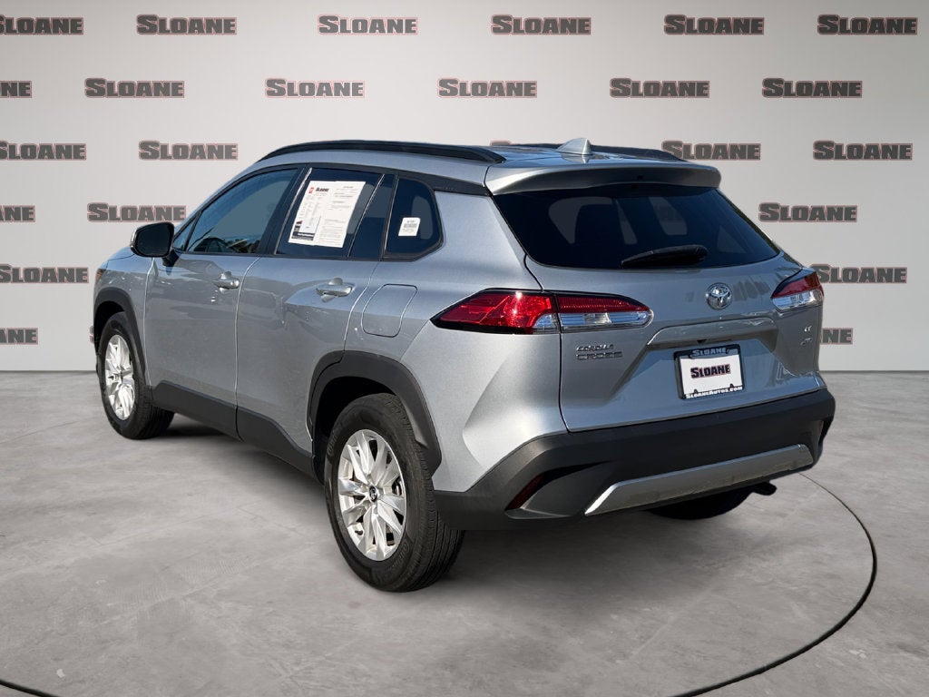 2024 Toyota Corolla Cross LE