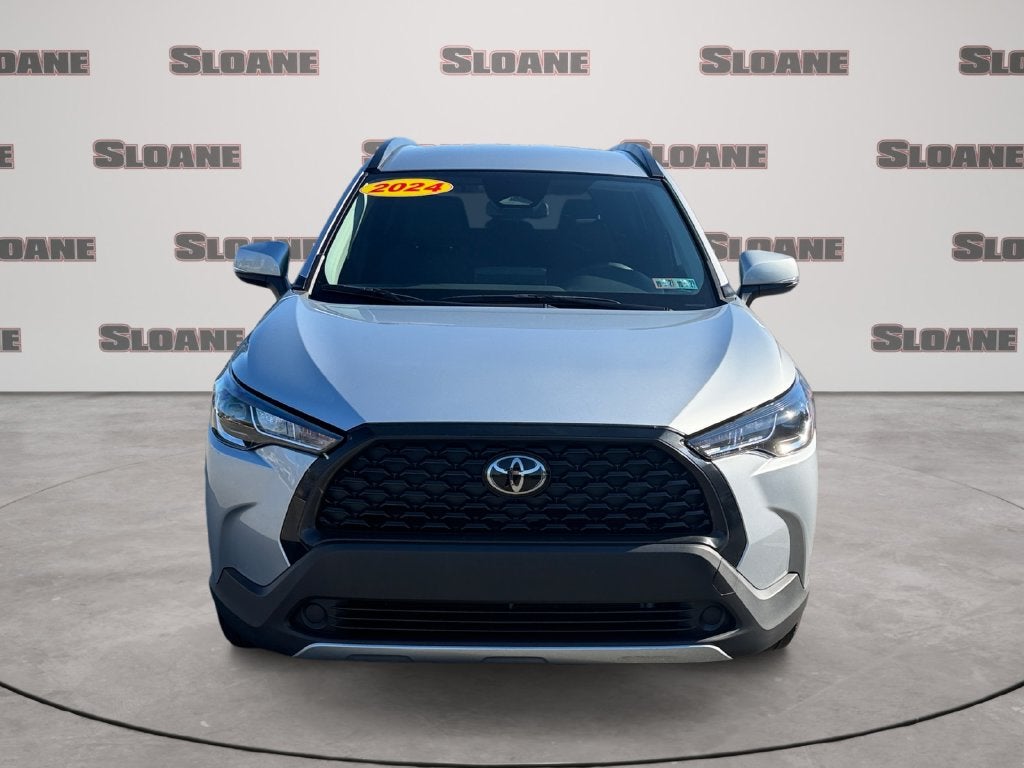 2024 Toyota Corolla Cross LE