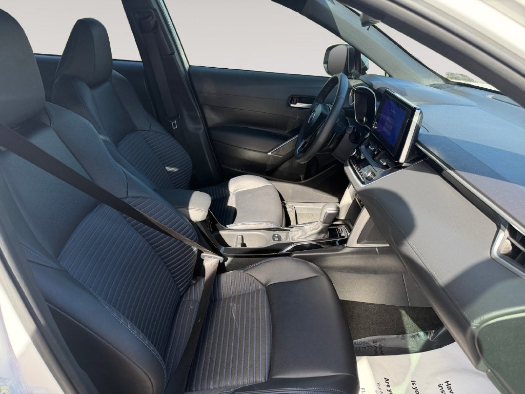 2024 Toyota Corolla Cross Hybrid XSE