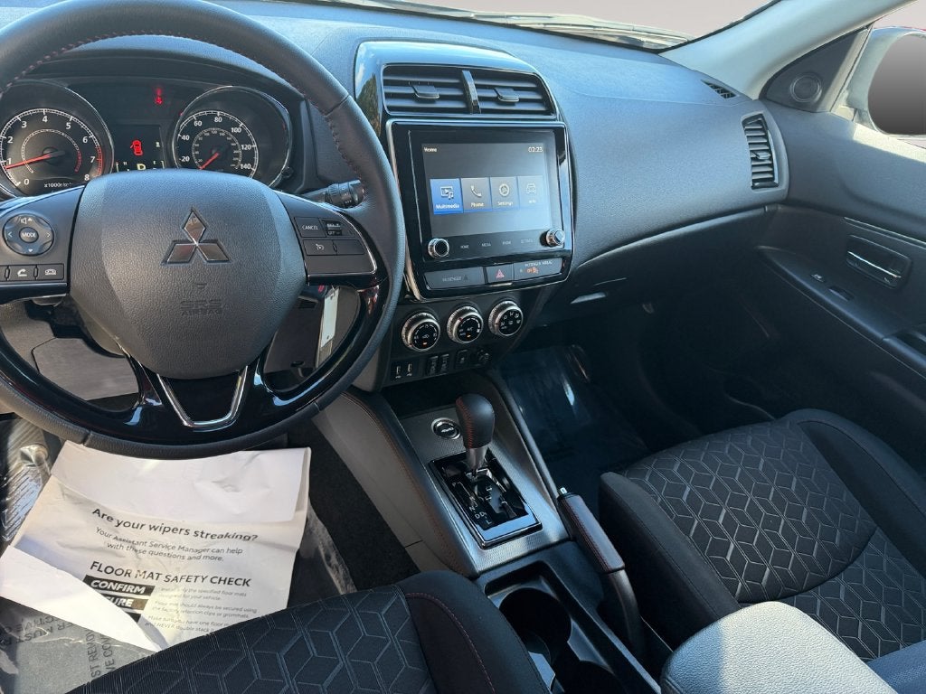 2026 Mitsubishi Outlander Sport 2.0 LE