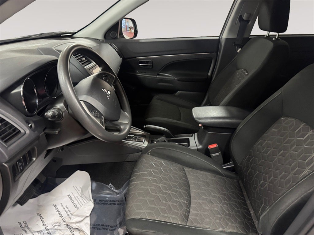 2024 Mitsubishi Outlander Sport 2.0 ES