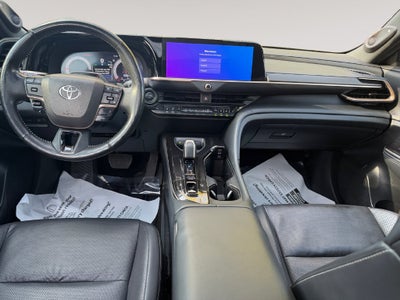 2024 Toyota Crown Platinum