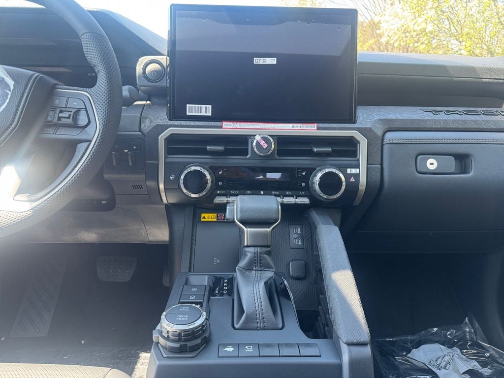 2026 Toyota Tacoma i-FORCE MAX Tacoma Limited