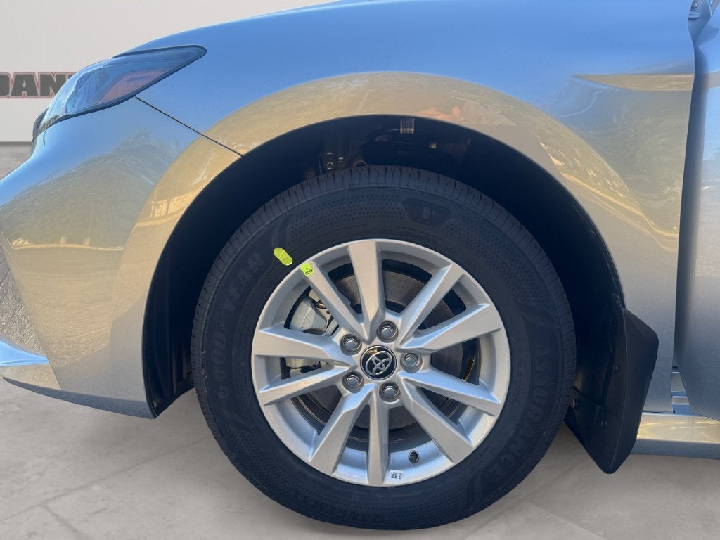 2026 Toyota Camry LE AWD