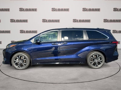 2026 Toyota Sienna Platinum