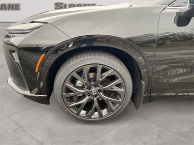 2025 Toyota Toyota Crown Signia Limited