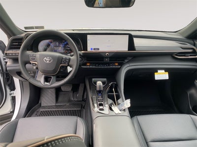 2025 Toyota Toyota Crown Signia XLE