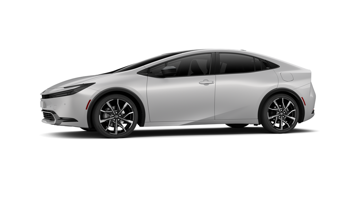 2027 Toyota Prius Plug-in Hybrid XSE