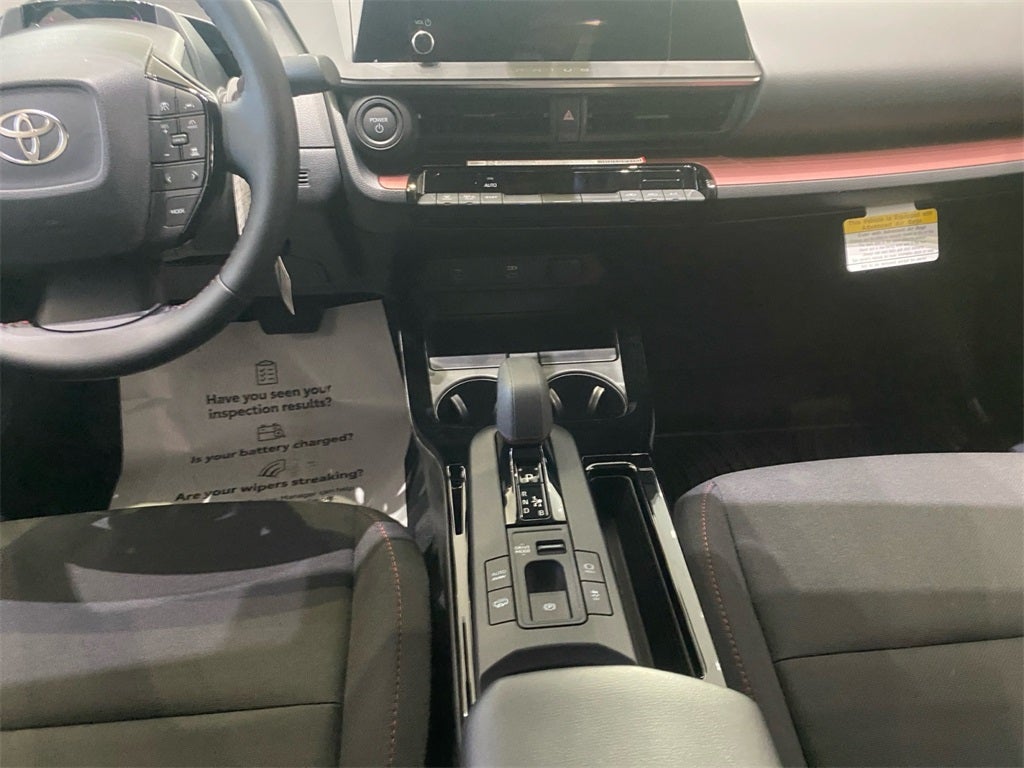 2026 Toyota Prius Plug-in Hybrid SE