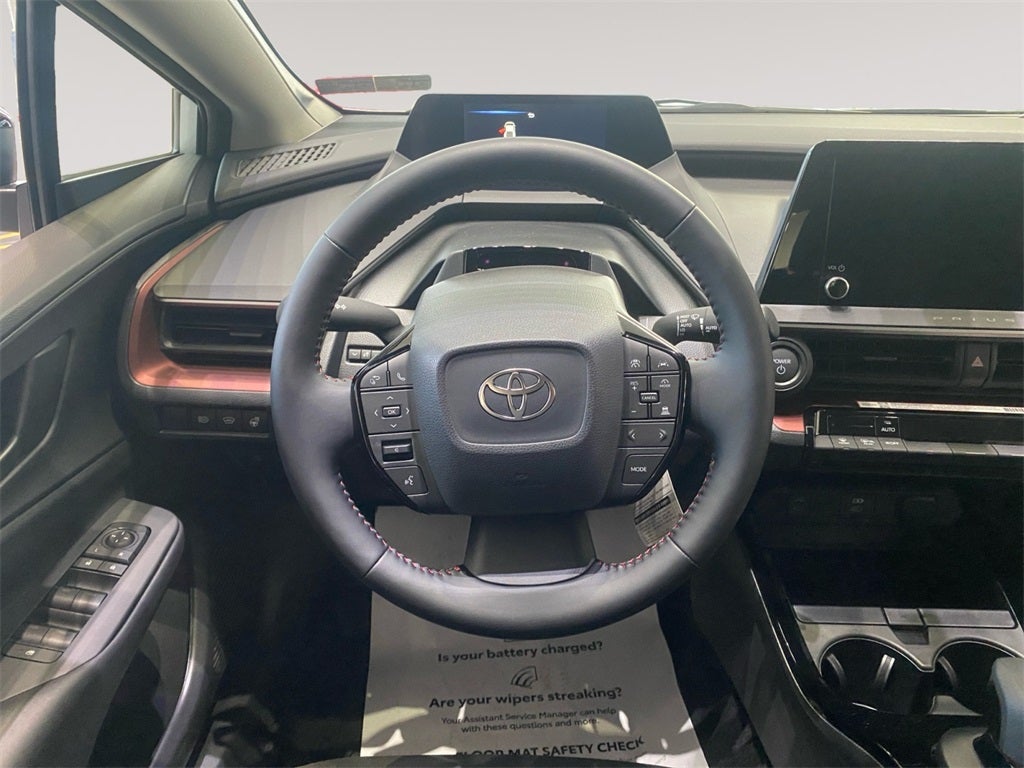 2026 Toyota Prius Plug-in Hybrid SE