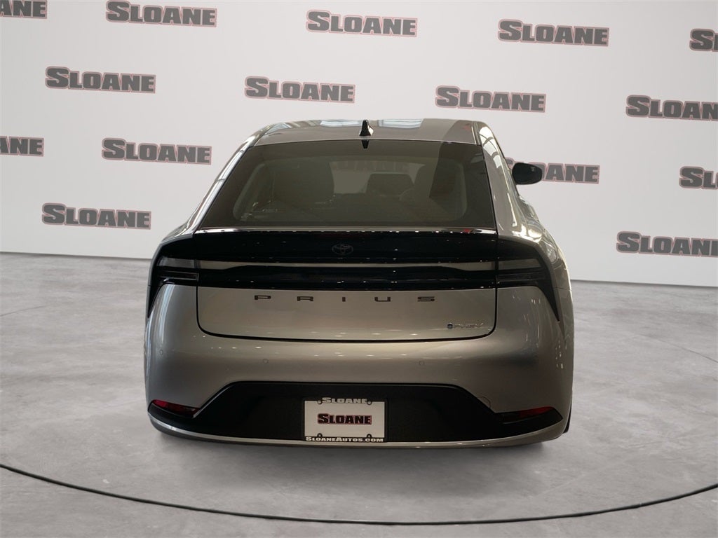 2026 Toyota Prius Plug-in Hybrid SE