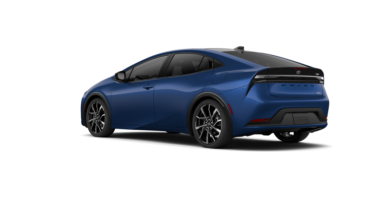 2027 Toyota Prius Plug-in Hybrid XSE Premium