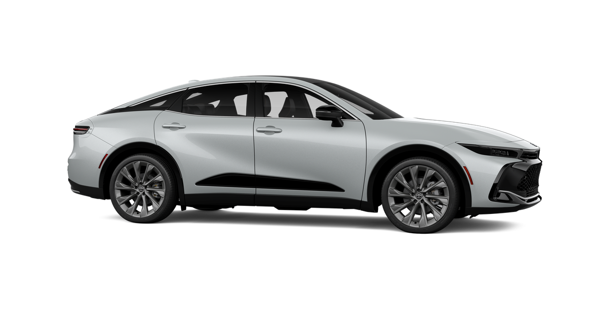 2027 Toyota Toyota Crown Limited