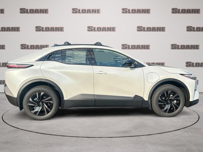 2026 Toyota C-HR SE